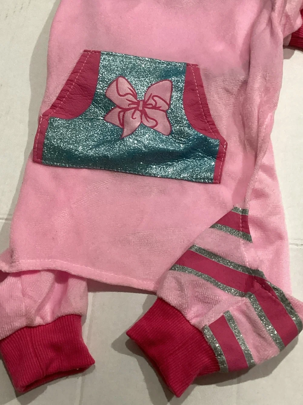 Nickelodeon bright pink